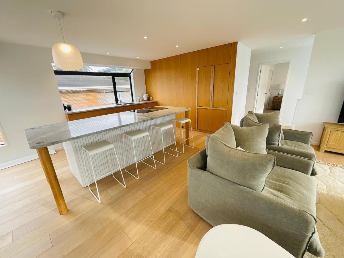 Deluxe Downtown Mount Maunganui Villa Kültér fotó