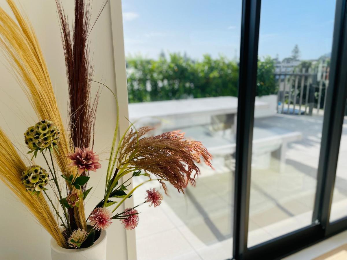 Deluxe Downtown Mount Maunganui Villa Kültér fotó