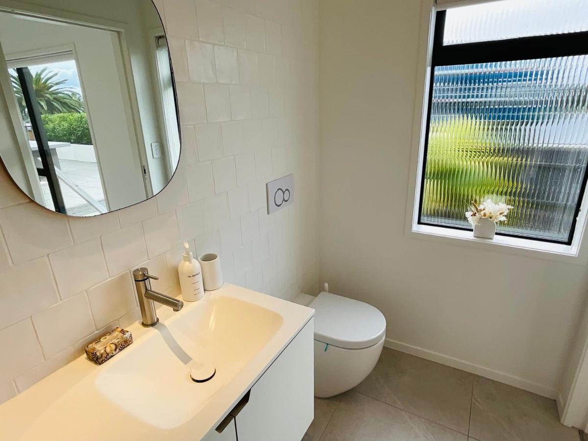 Deluxe Downtown Mount Maunganui Villa Kültér fotó