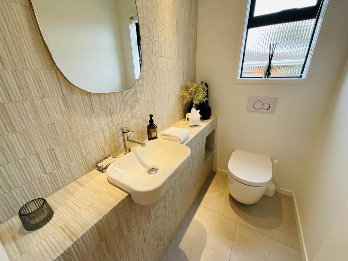 Deluxe Downtown Mount Maunganui Villa Kültér fotó